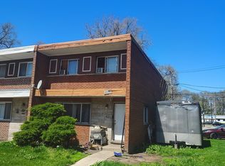 9522 S Colfax Ave, Chicago, IL 60617
