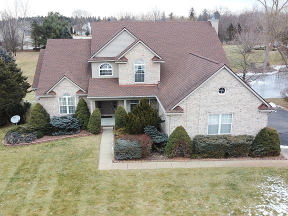 4th image of 6446 Meadow Creek Dr