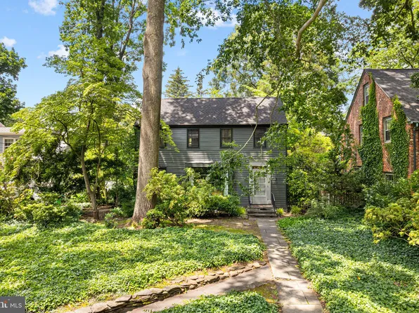 427 Hopkins Ln, Haddonfield, NJ 08033