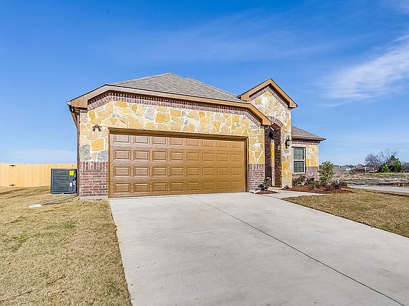 4th image of 339 Pecos Dr