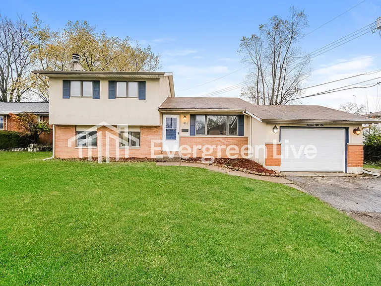 1356 Benvue Dr — Photo 1