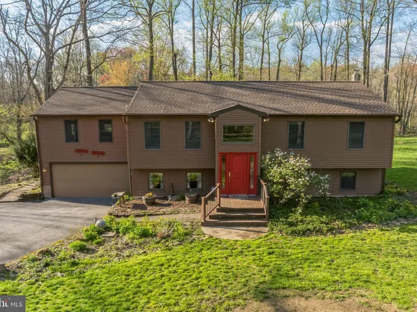 247 Lafayette Rd, Coatesville, PA 19320