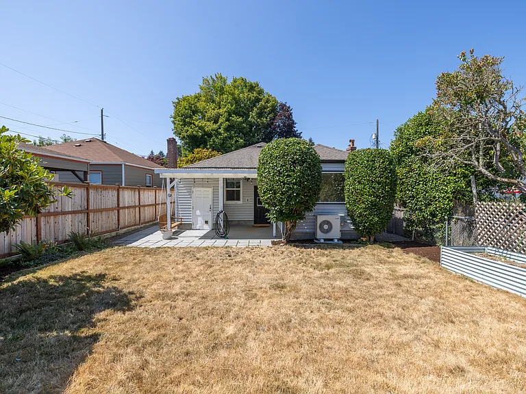 1505 N Monroe St — Photo 22