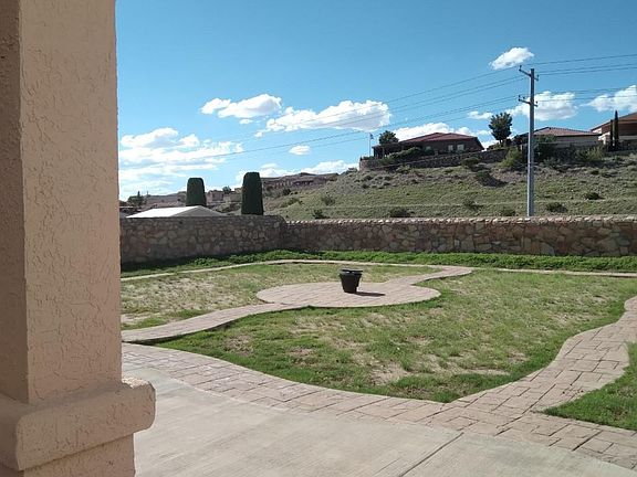 2nd image of 7073 Luz De Sol Dr