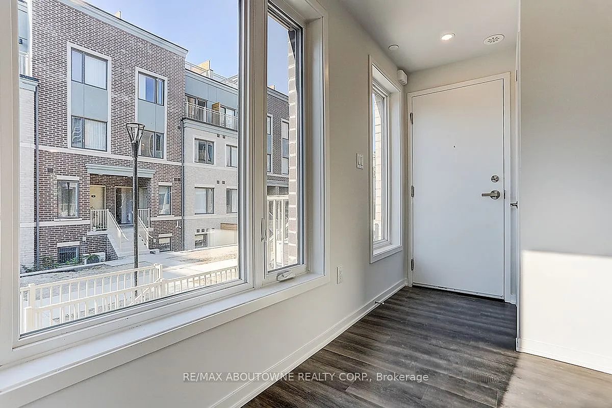 2 bed, $2,650 — Photo 3