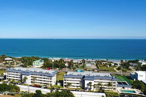 2160 N Highway A1a Hwy #303 Photo 1