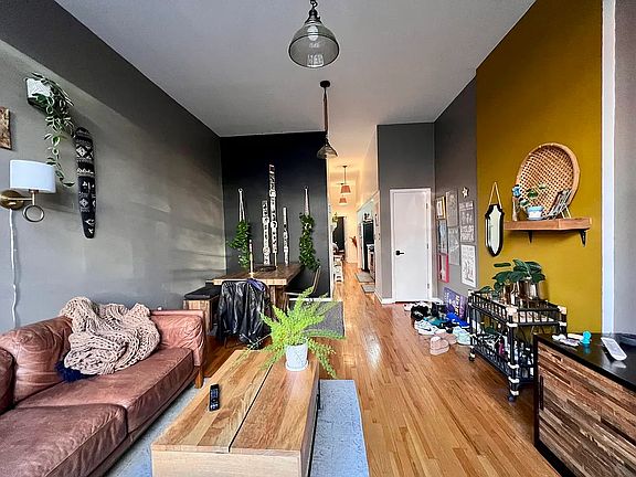 4th image of 214 W 122nd St APT 2