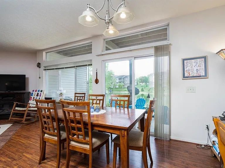 5667 Dockside Dr — Photo 6