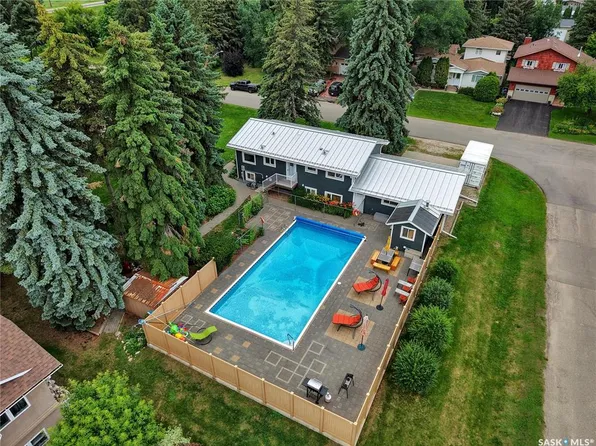 3425 Dieppe STREET, Saskatoon, SK S7M 3S8