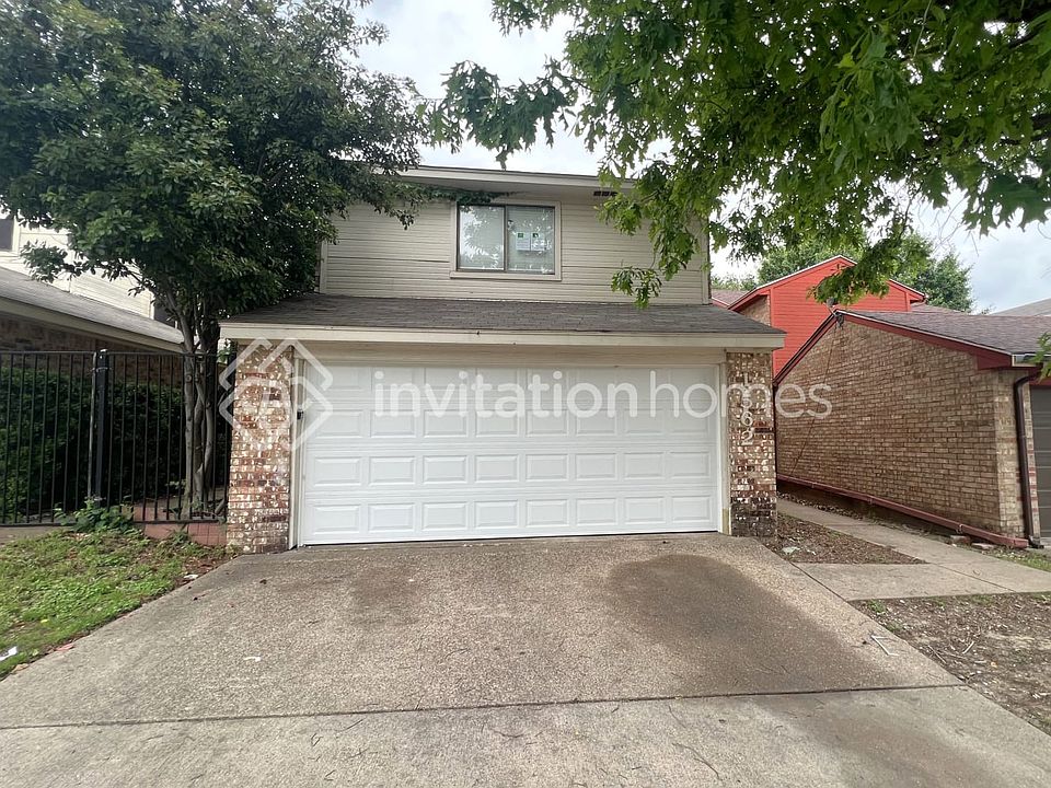 1st image of 1562 Sunset Village Dr