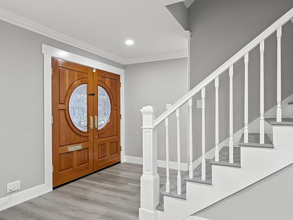 4th image of 5150 Brookside Ln