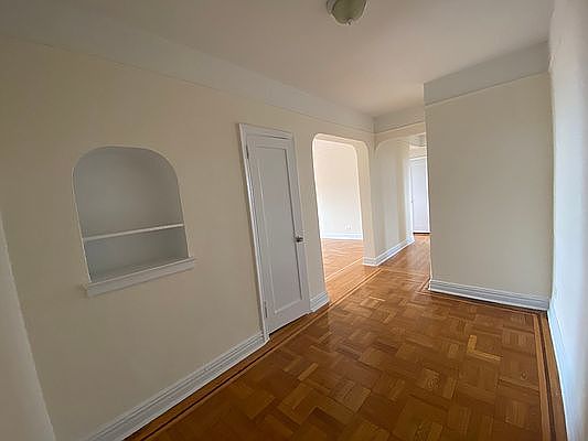 5th image of 64-21 Booth St #Gg6