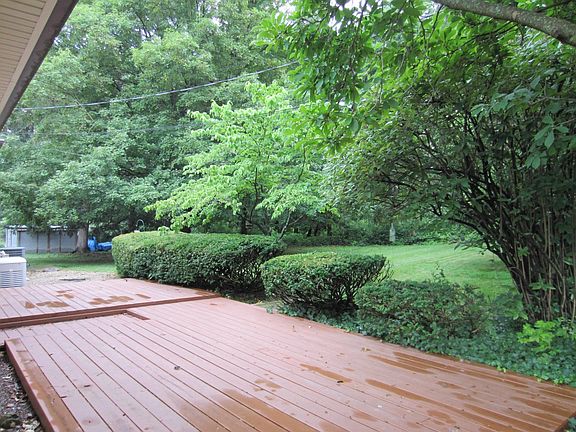 5th image of 7654 Deer Park Way