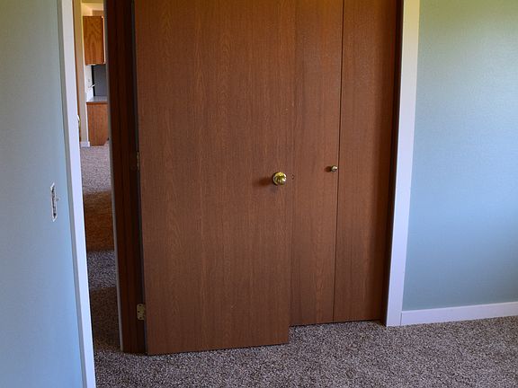 5th image of 1255 E Rainier St