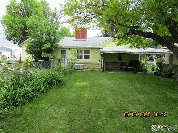 2nd image of 585 11th St