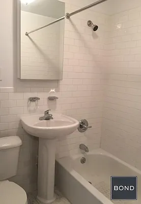 Rented by Bond New York | media 3