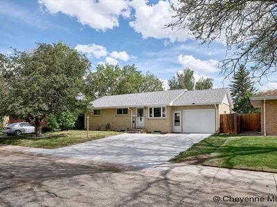 3509 Frontier St, Cheyenne, WY, 82001