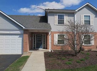911 Golf Course Rd UNIT 1, Crystal Lake, IL 60014
