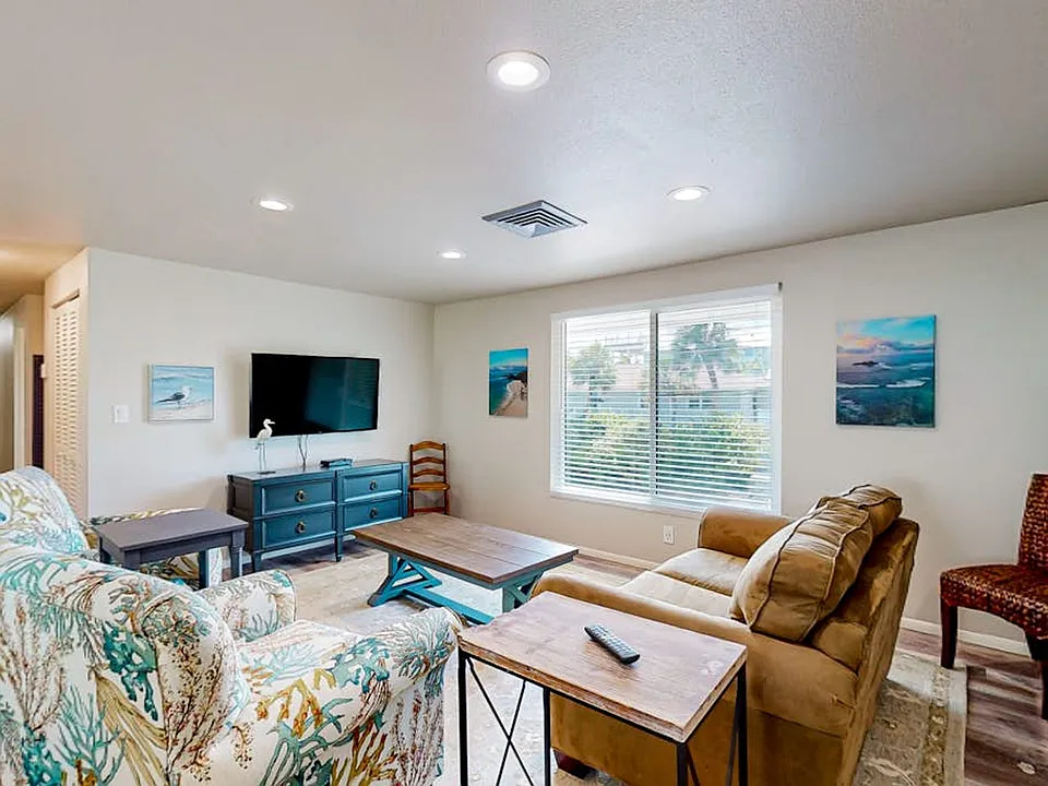 211 S Bay Blvd #2-ID1591340P