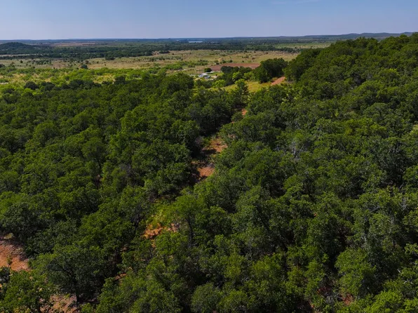 261 Russell Rd, Graham, TX 76450