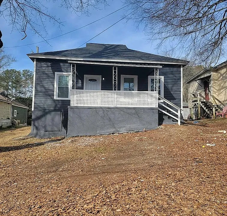 118 Addie St