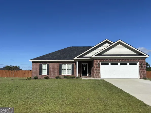 127 Sunfield Station Dr, Statesboro, GA 30461