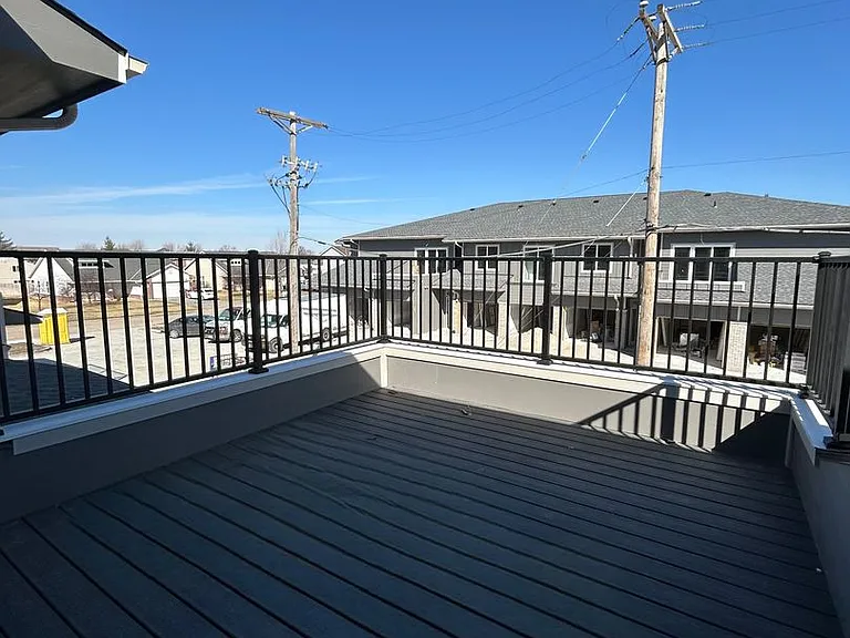2723 Adams St — Photo 28