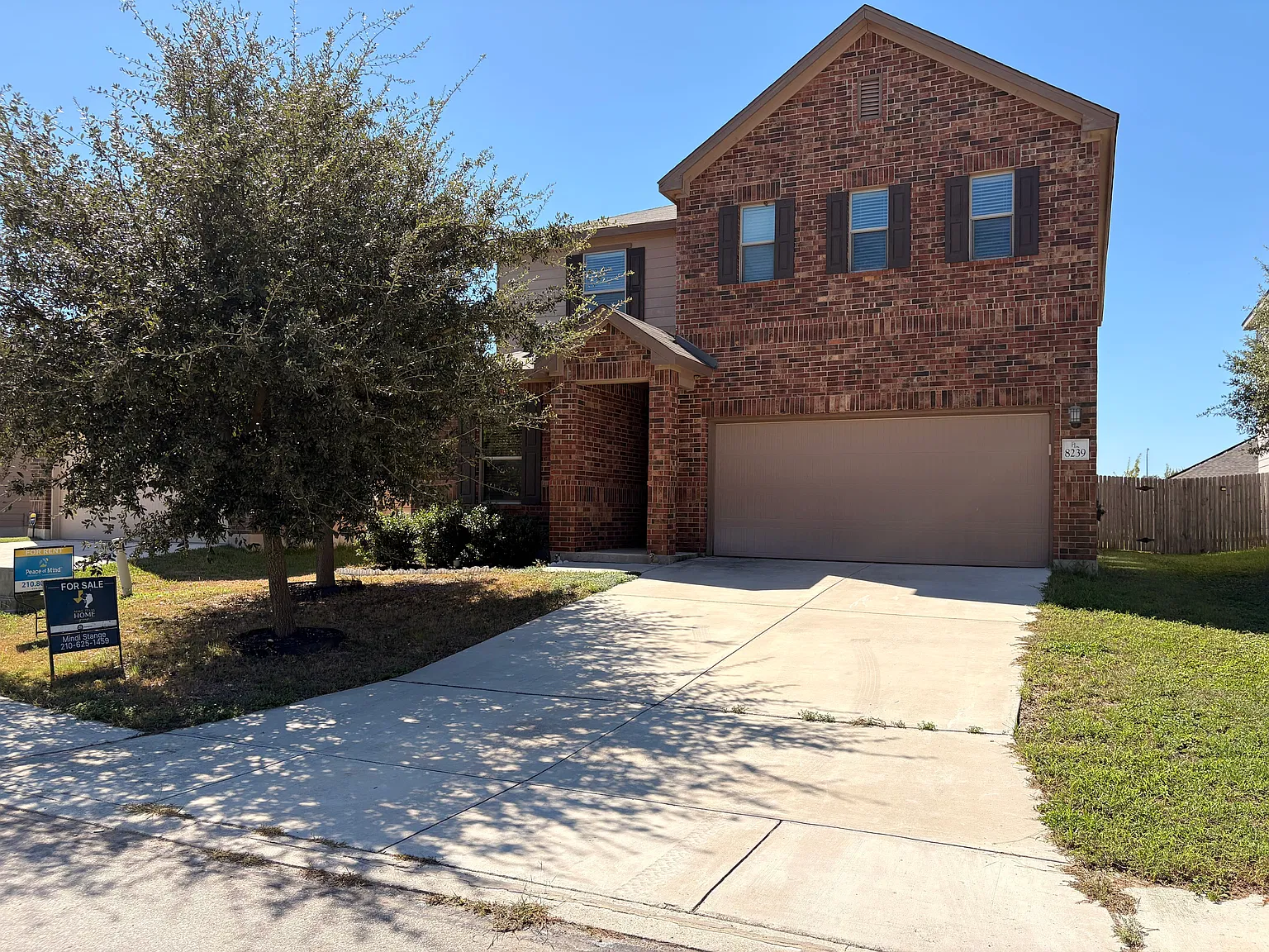 4 bed, 2408 sqft, $2,195 — Photo 2