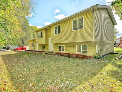 2620 Metropolitan Ave, Waukegan, IL, 60087