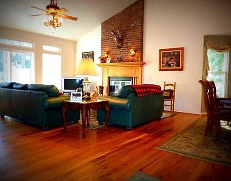 2nd image of 28910 Mohawk Dr
