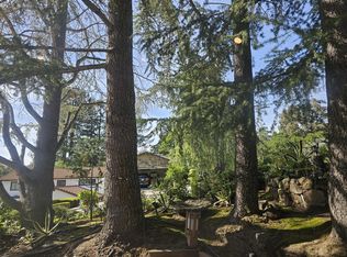 863 Upland Rd, Redwood City, CA 94062