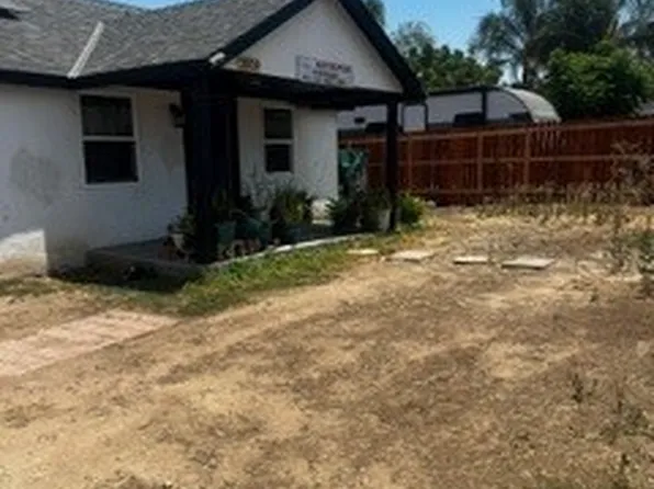 3939 Byron St, Corona, CA 92879
