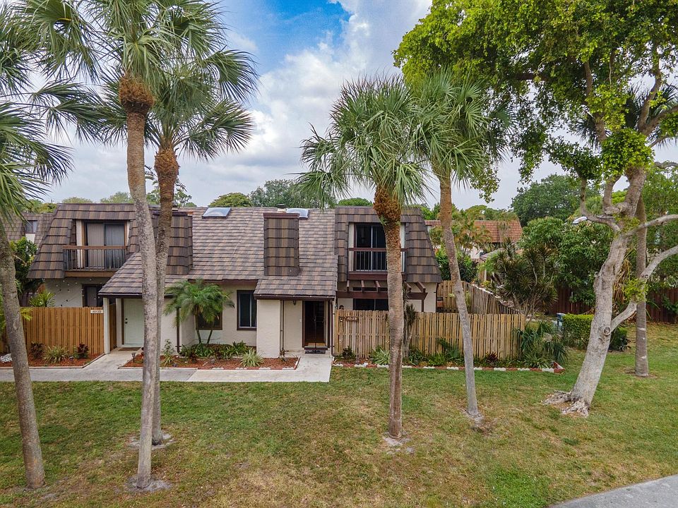 1st image of 4012 Palm Bay Circle #B