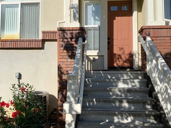 48980 Woodgrove Cmn