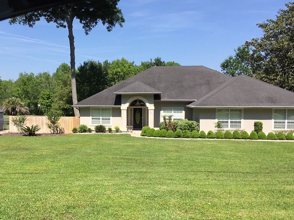 SE 28th Way - Melrose, FL