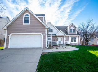 2710 Forest Park Dr, Dyer, IN