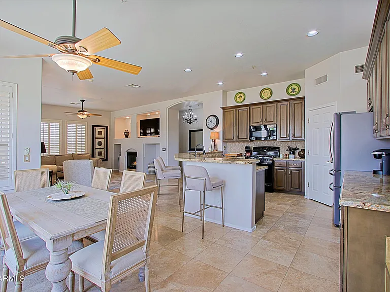 9616 E Chuckwagon Ln — Photo 26