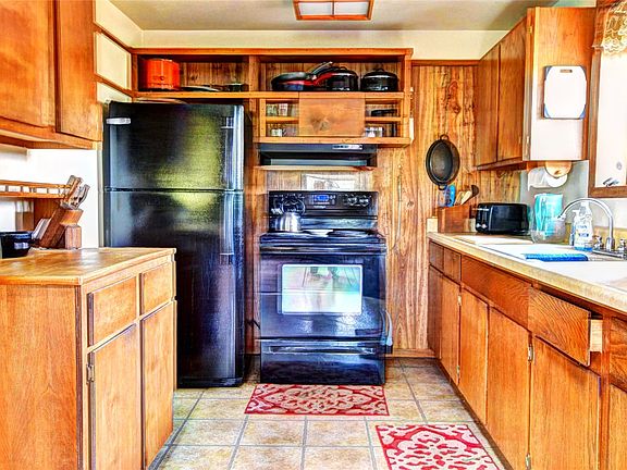 5th image of 1722 Stagestop Rd