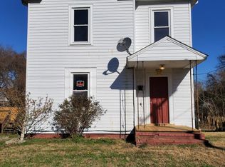 211 Park Ave, Emporia, VA 23847