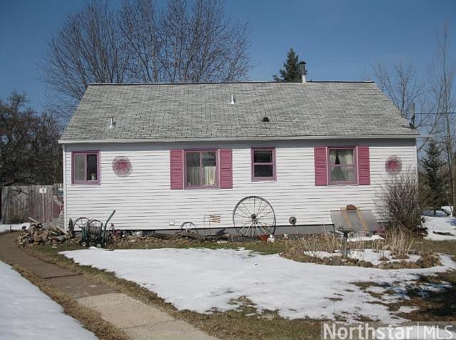 1st image of 108 Poplar Ln S