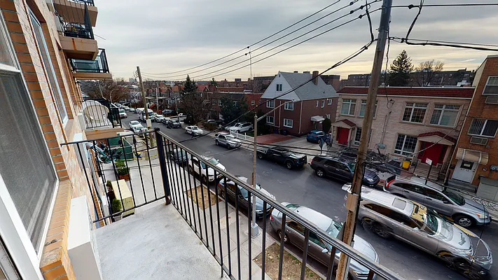 Rented by Metro Garden Realty NYC | media 17