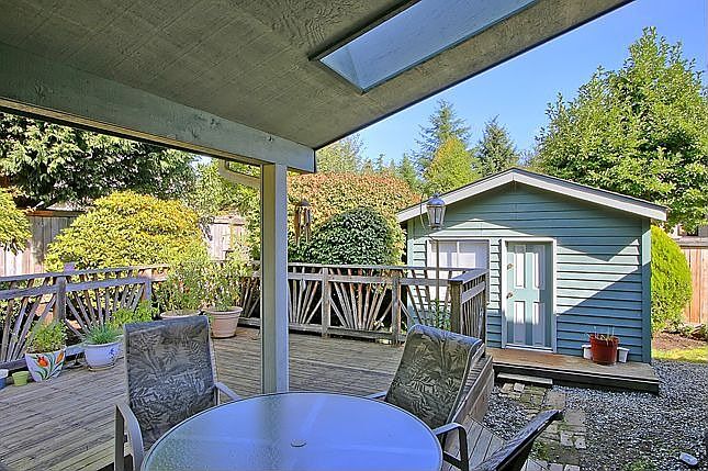More pictures and desc. go to: http://www.windermere.com/tid194710 