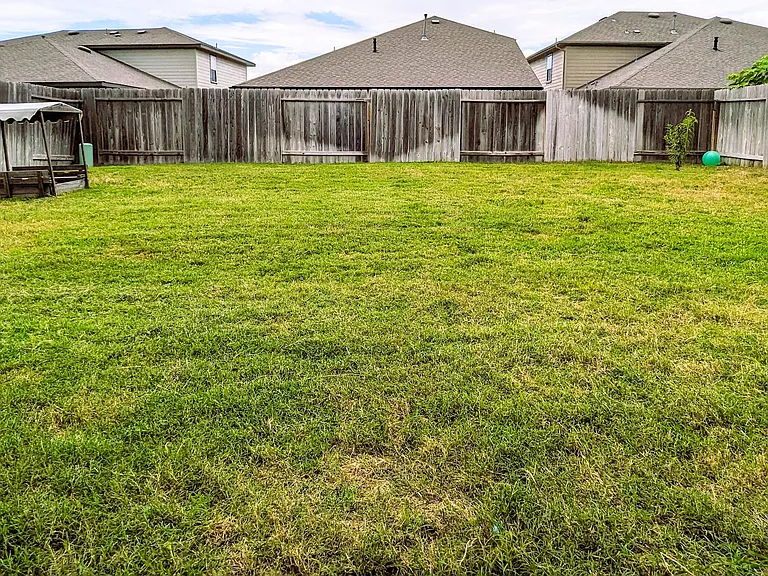 8211 Sugar Cane Ln — Photo 17