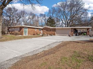 204 Emery St, Collinsville, IL 62234