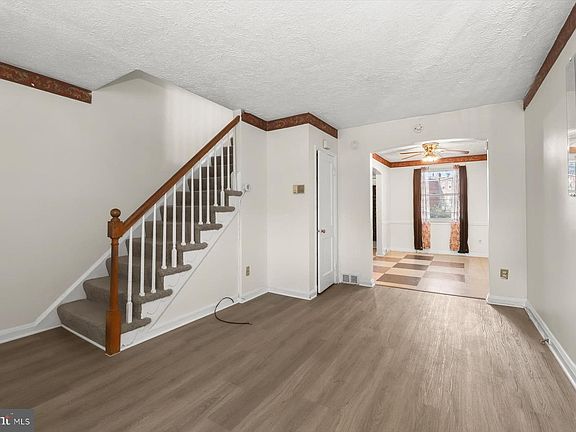 5th image of 6302 Brown Ave