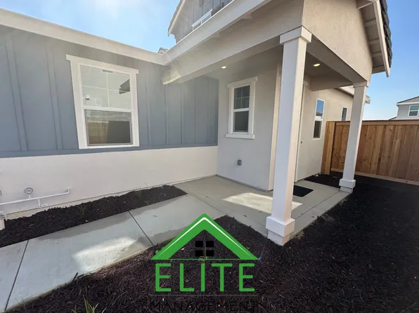 451 Brachetto Ln Unit B, Manteca, CA 95337