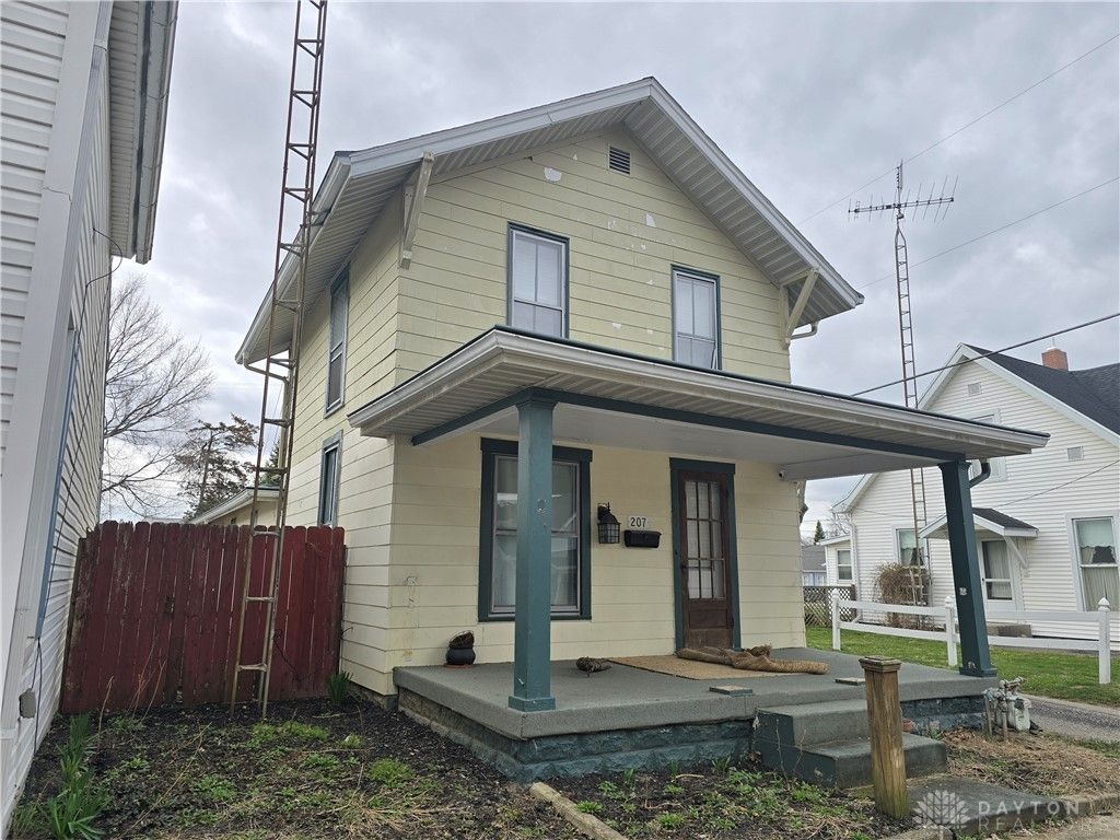 Real estate listing image