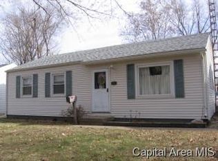 1124 Johnson Ln, Springfield, IL 62702