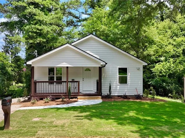 10 Roseway Cir NE, Rome, GA 30161