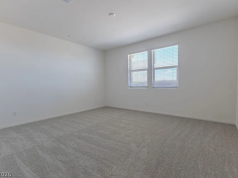 80 Hornbeck Ln — Photo 6